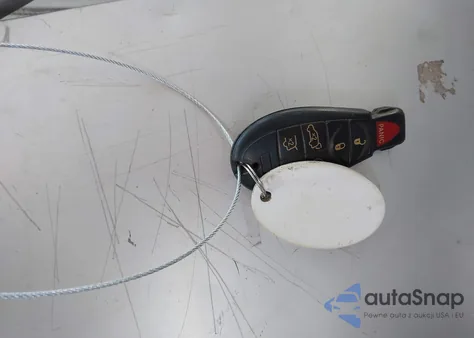 2010 Jeep Commander Limited z USA, uszkodzony, nr VIN 1J4RH5GT2AC109535